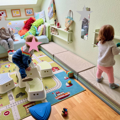 Kinderzimmer oben Kinderzimmer oben